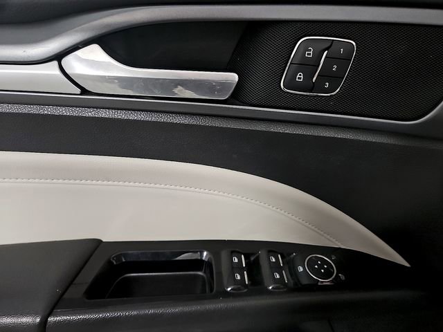 Used 2014 Ford Fusion Energi Titanium w/ Driver Assist Package image 13