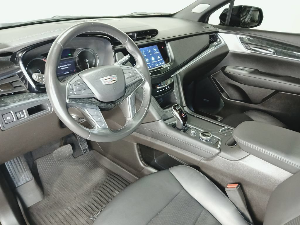 Certified 2022 Cadillac XT5 Premium Luxury AWD/4WD image 16