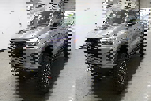 New 2026 Chevrolet Colorado ZR2 w/ Technology Package image 32