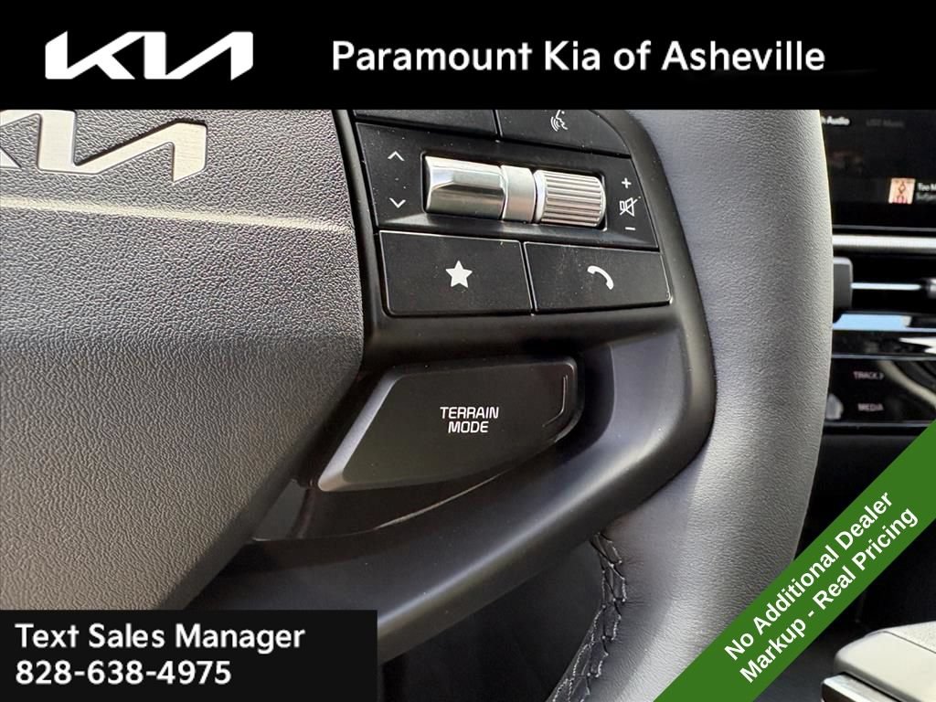 New 2026 Kia Sportage LX w/ LX Convenience Package AWD/4WD image 13