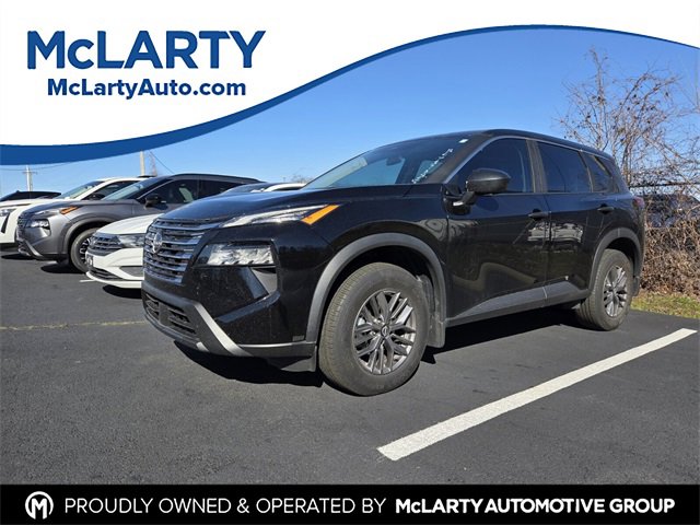 Used 2024 Nissan Rogue S image 1