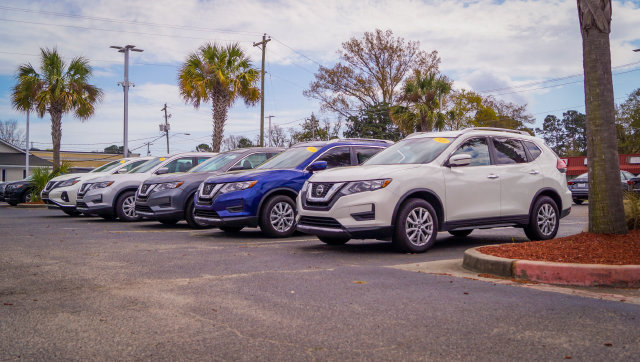 Used 2024 Nissan Rogue S FWD image 4