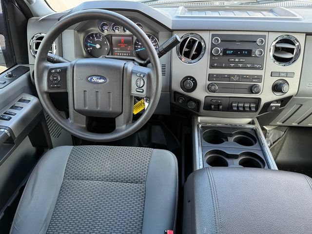Used 2016 Ford F350 XLT w/ XLT Premium Package AWD/4WD image 8