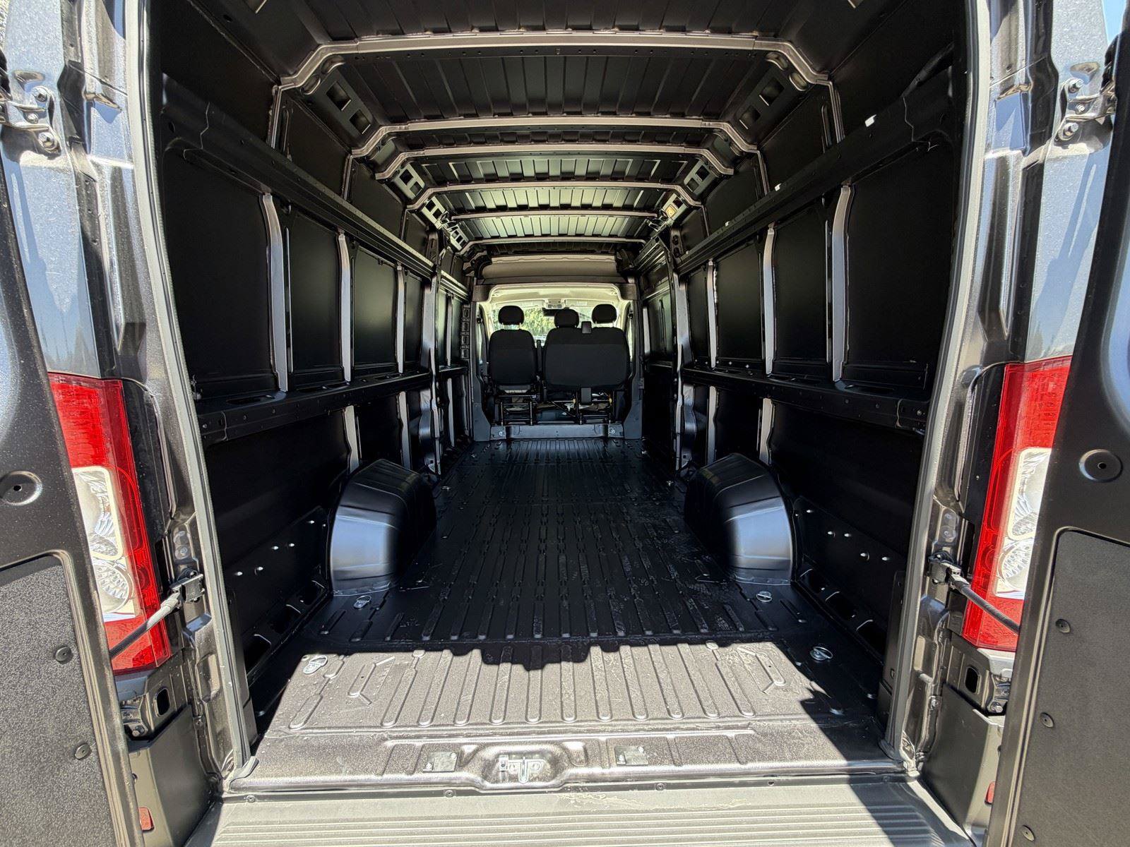 New 2026 RAM ProMaster 3500 w/ Power Group FWD image 21