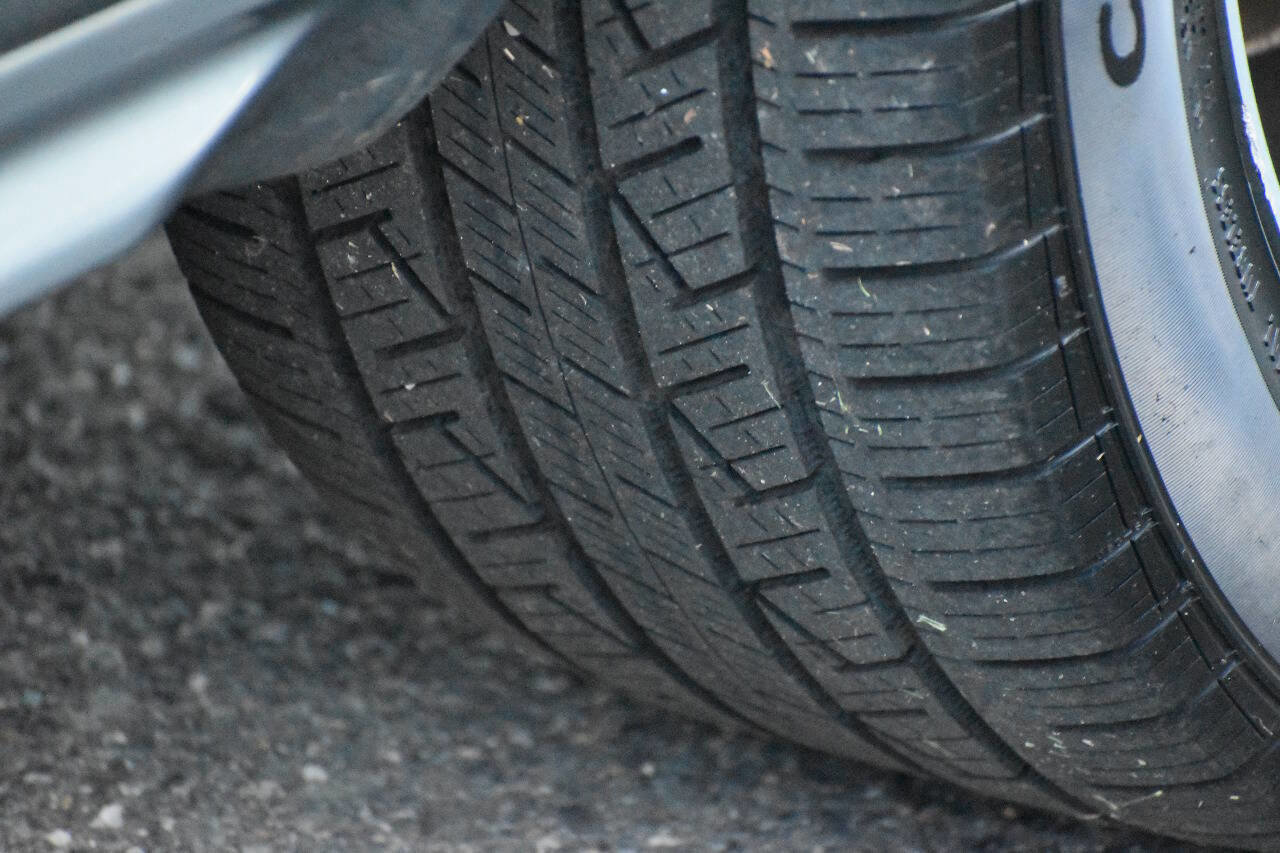 Used 2017 Volvo XC90 T6 Momentum w/ Vision Package image 39