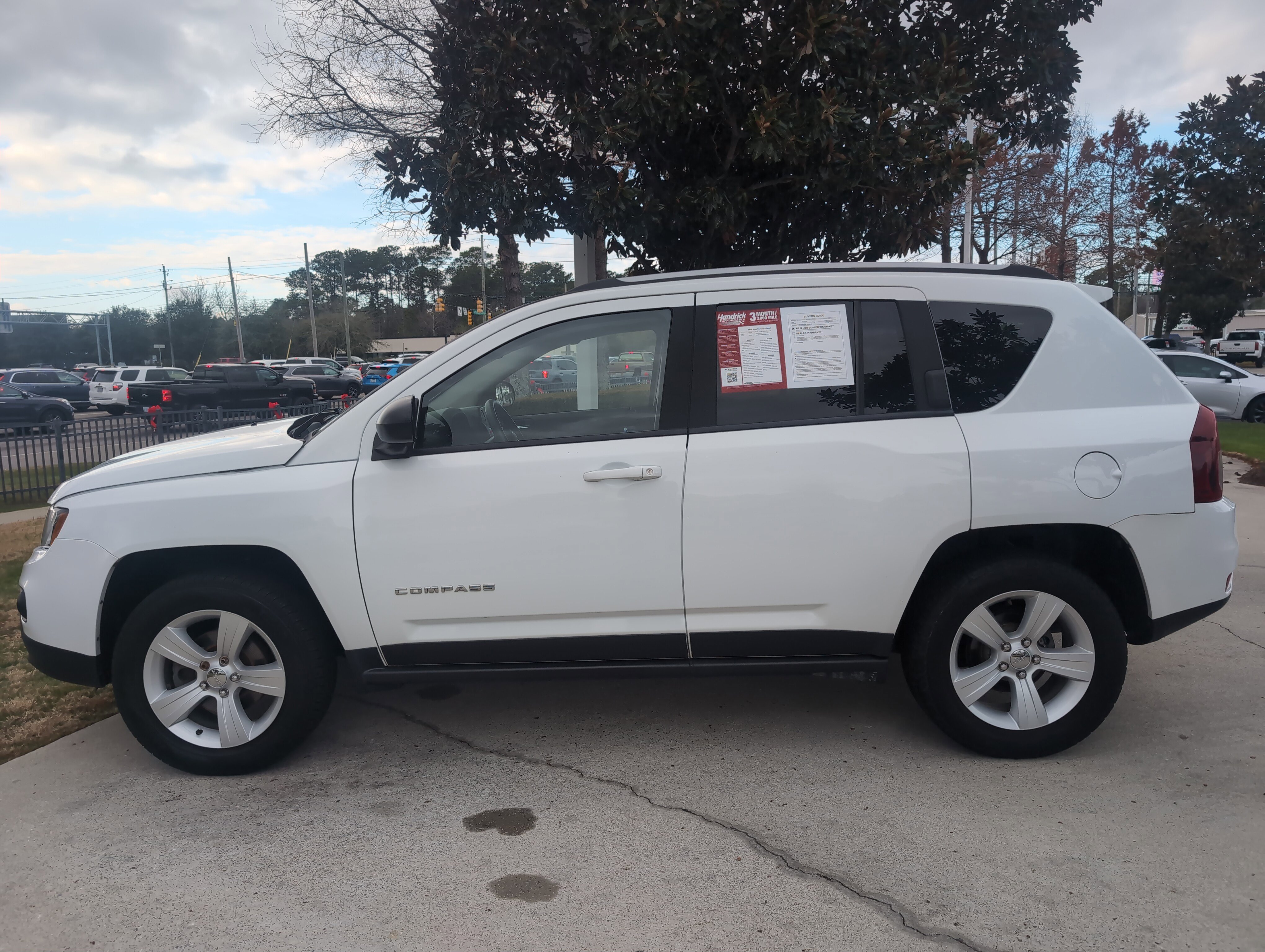 Used 2016 Jeep Compass Sport w/ Power Value Group image 7