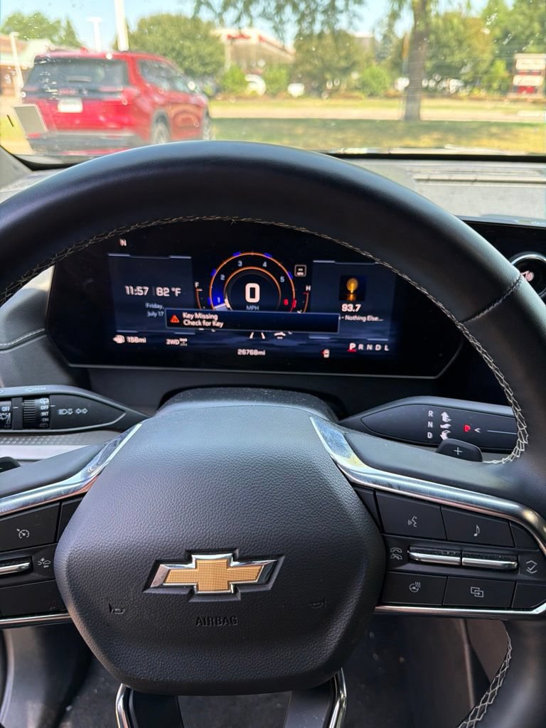 Used 2026 Chevrolet Traverse LT AWD/4WD image 17