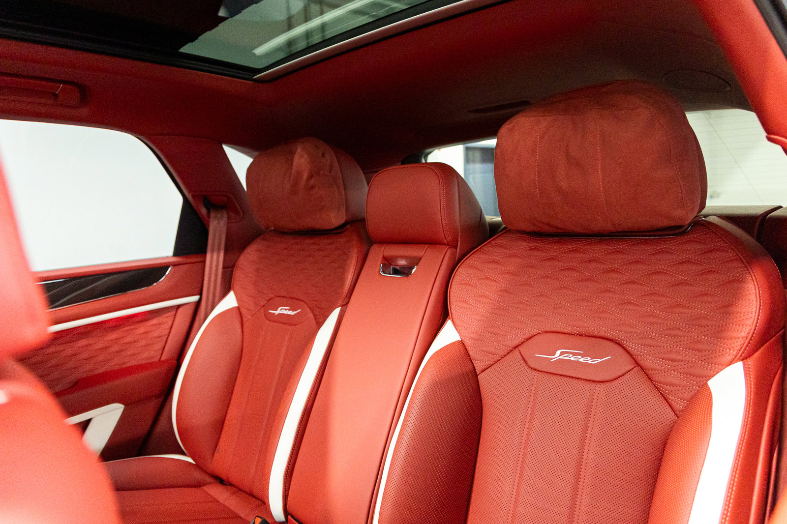 New 2026 Bentley Bentayga Speed AWD/4WD image 44