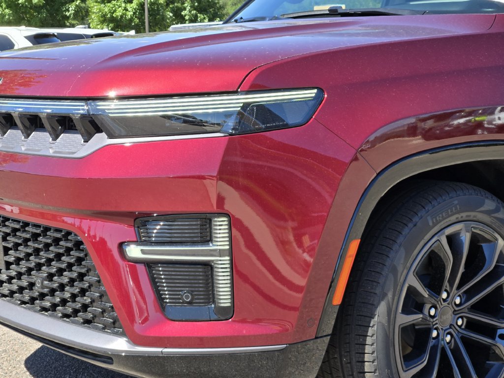 New 2026 Jeep Grand Wagoneer L Summit AWD/4WD image 5