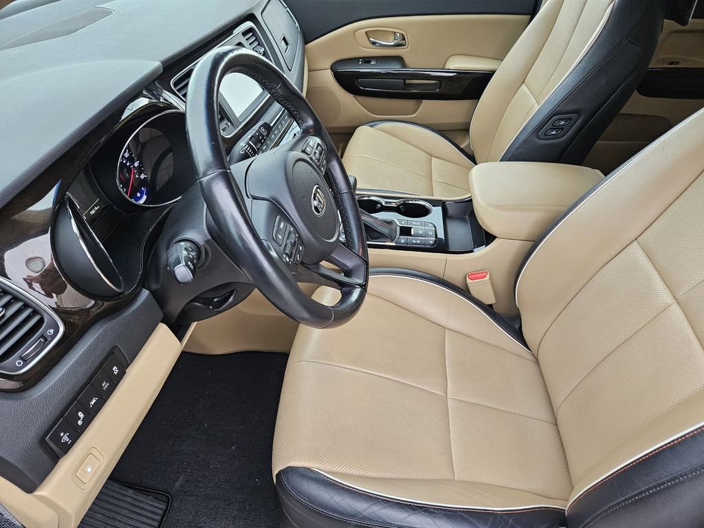 Used 2020 Kia Sedona SX image 10