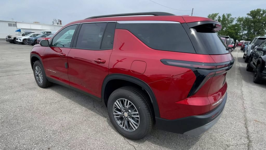 New 2026 Chevrolet Traverse LT w/ Driver Confidence Package FWD image 8