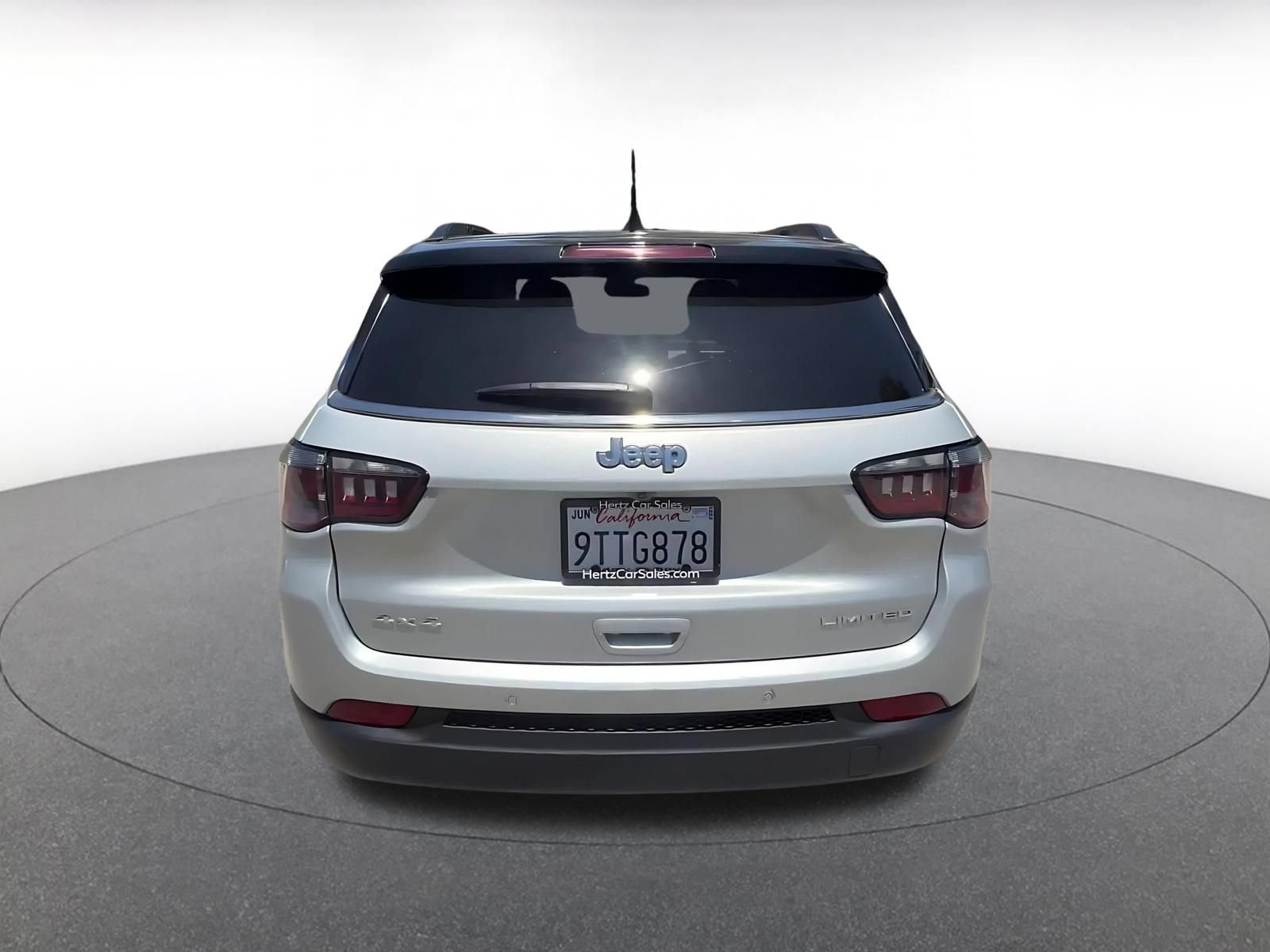 Used 2025 Jeep Compass Limited AWD/4WD image 12