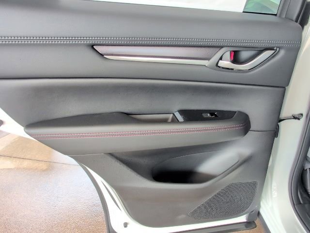 Used 2025 MAZDA CX-5 Carbon Edition image 15