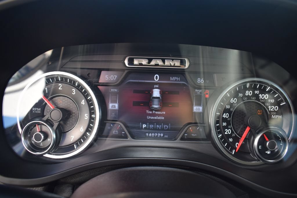 Used 2019 RAM 1500 Laramie RWD image 18