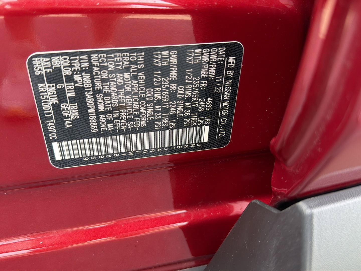Used 2023 Nissan Rogue S AWD/4WD image 41