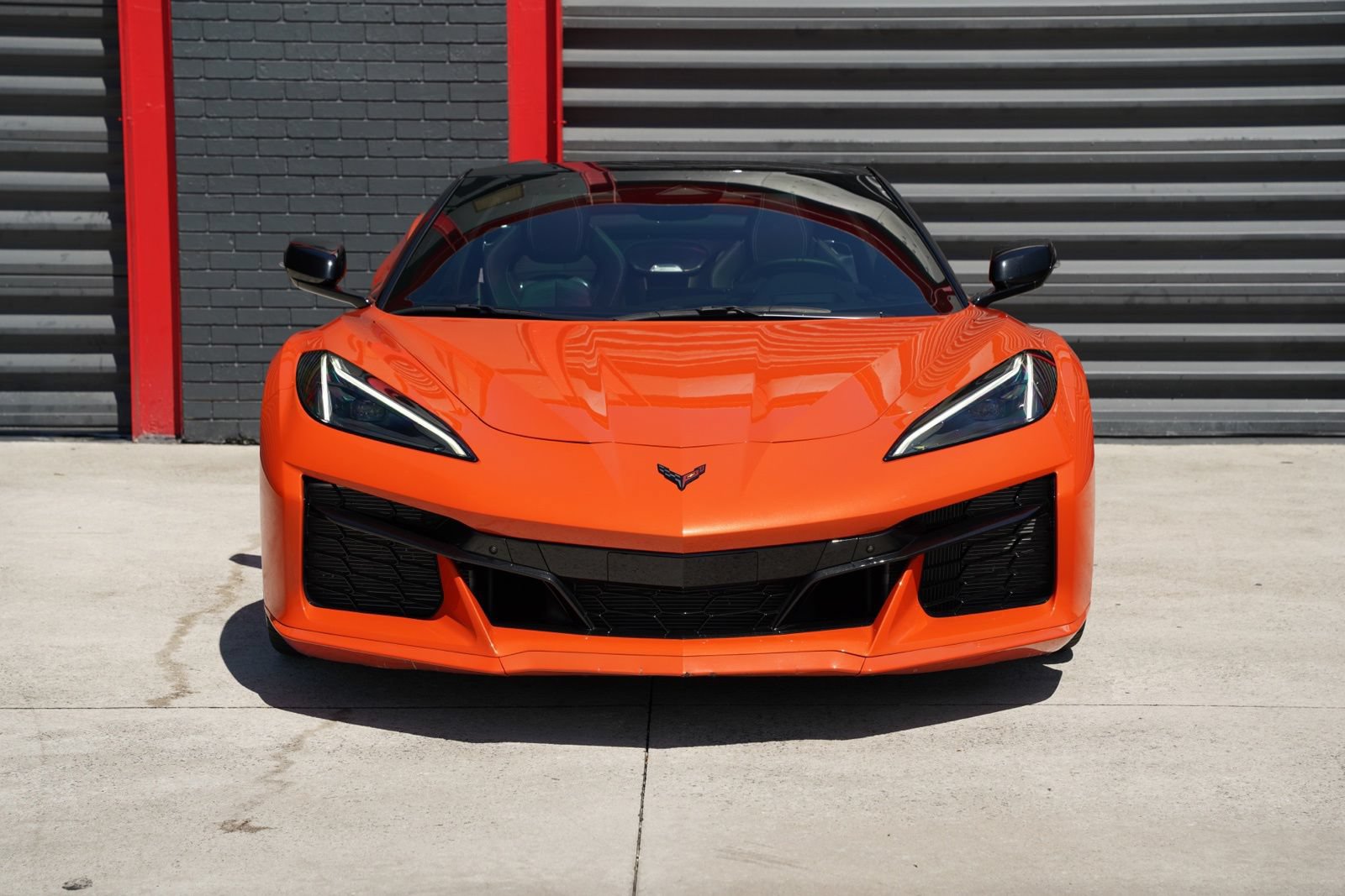 Used 2025 Chevrolet Corvette E-Ray w/ Stealth Interior Trim Package AWD/4WD image 6