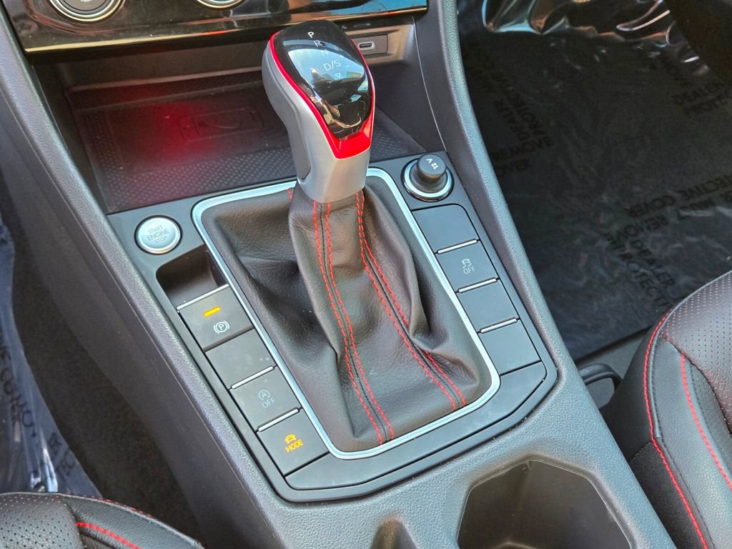 Certified 2024 Volkswagen Jetta GLI Autobahn w/ GLI Black Package image 23