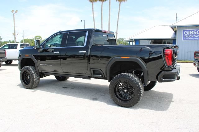 Used 2025 GMC Sierra 2500 Denali w/ Denali Reserve Package AWD/4WD image 7