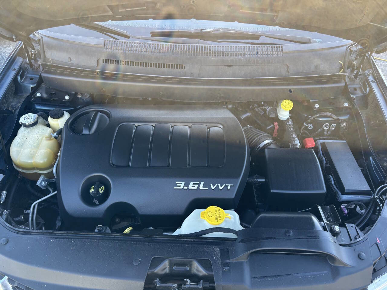 Used 2014 Dodge Journey SXT w/ Flexible Seating Group image 22