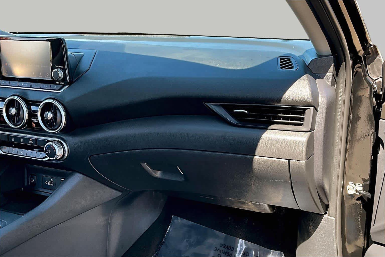 Used 2024 Nissan Sentra S FWD image 18