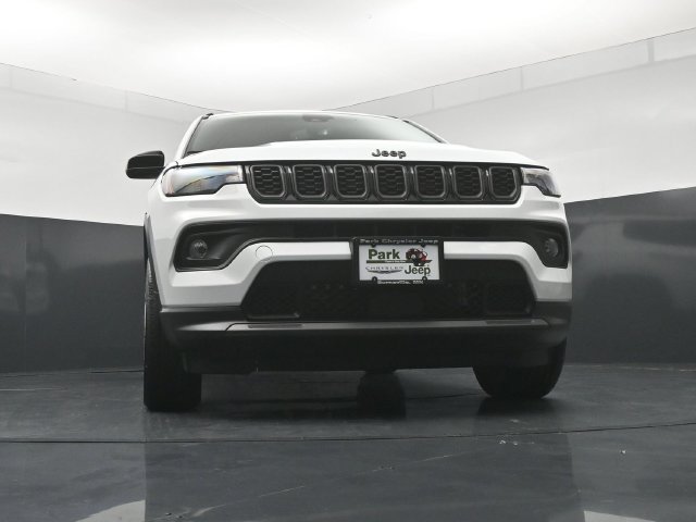New 2026 Jeep Compass Latitude AWD/4WD image 19