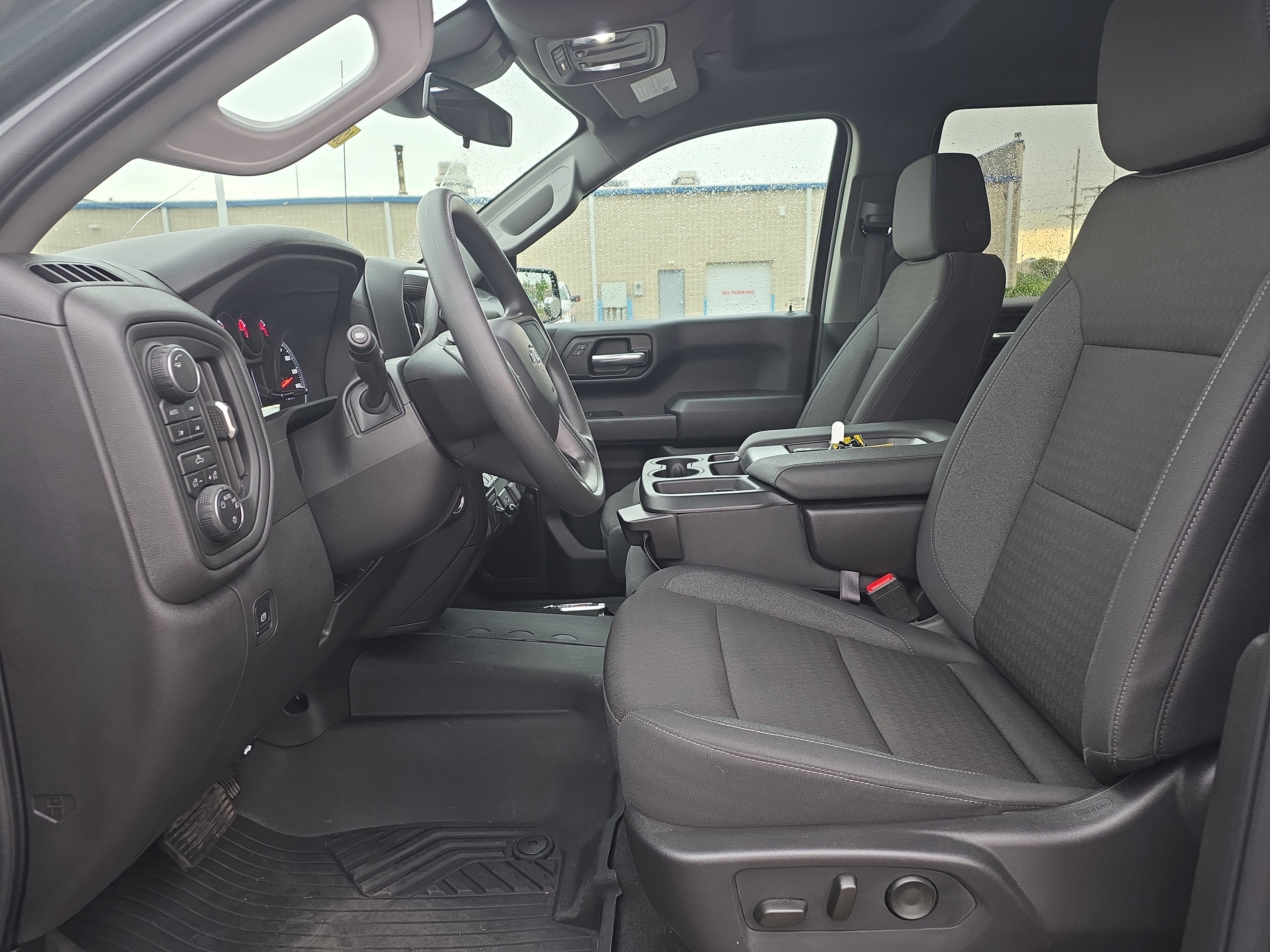 Used 2026 Chevrolet Silverado 1500 Custom Trail Boss AWD/4WD image 13