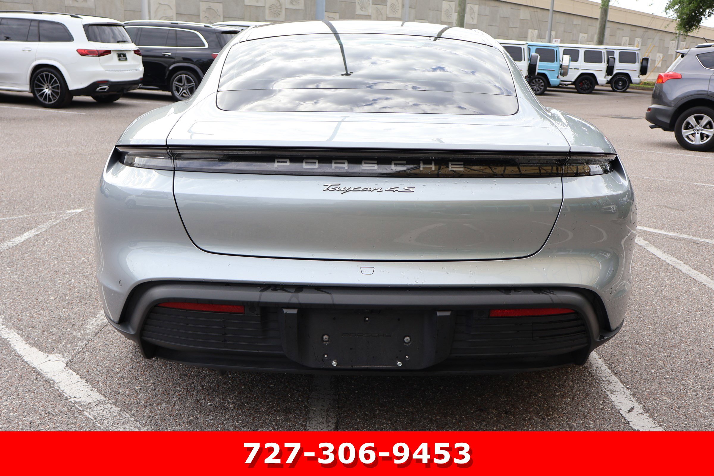 Used 2021 Porsche Taycan 4S image 7