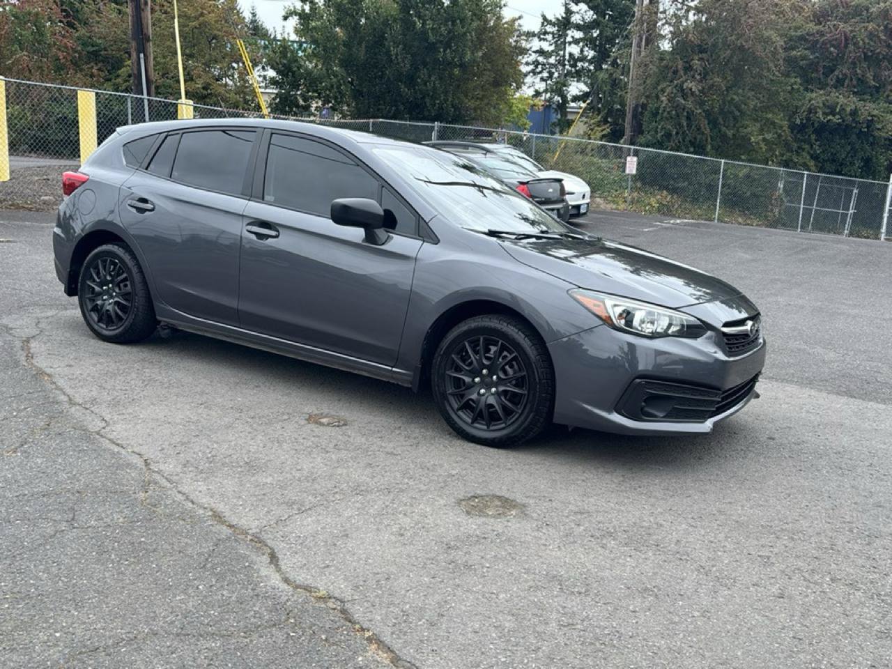 Used 2020 Subaru Impreza 2.0i Hatchback w/ Eyesight AWD/4WD image 13
