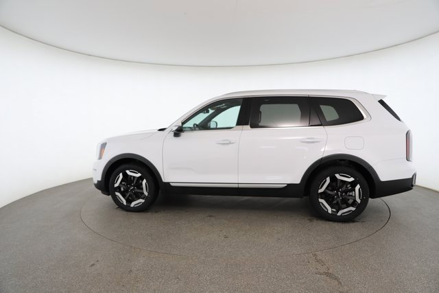 Used 2023 Kia Telluride EX w/ EX Captain's Chair Package image 7