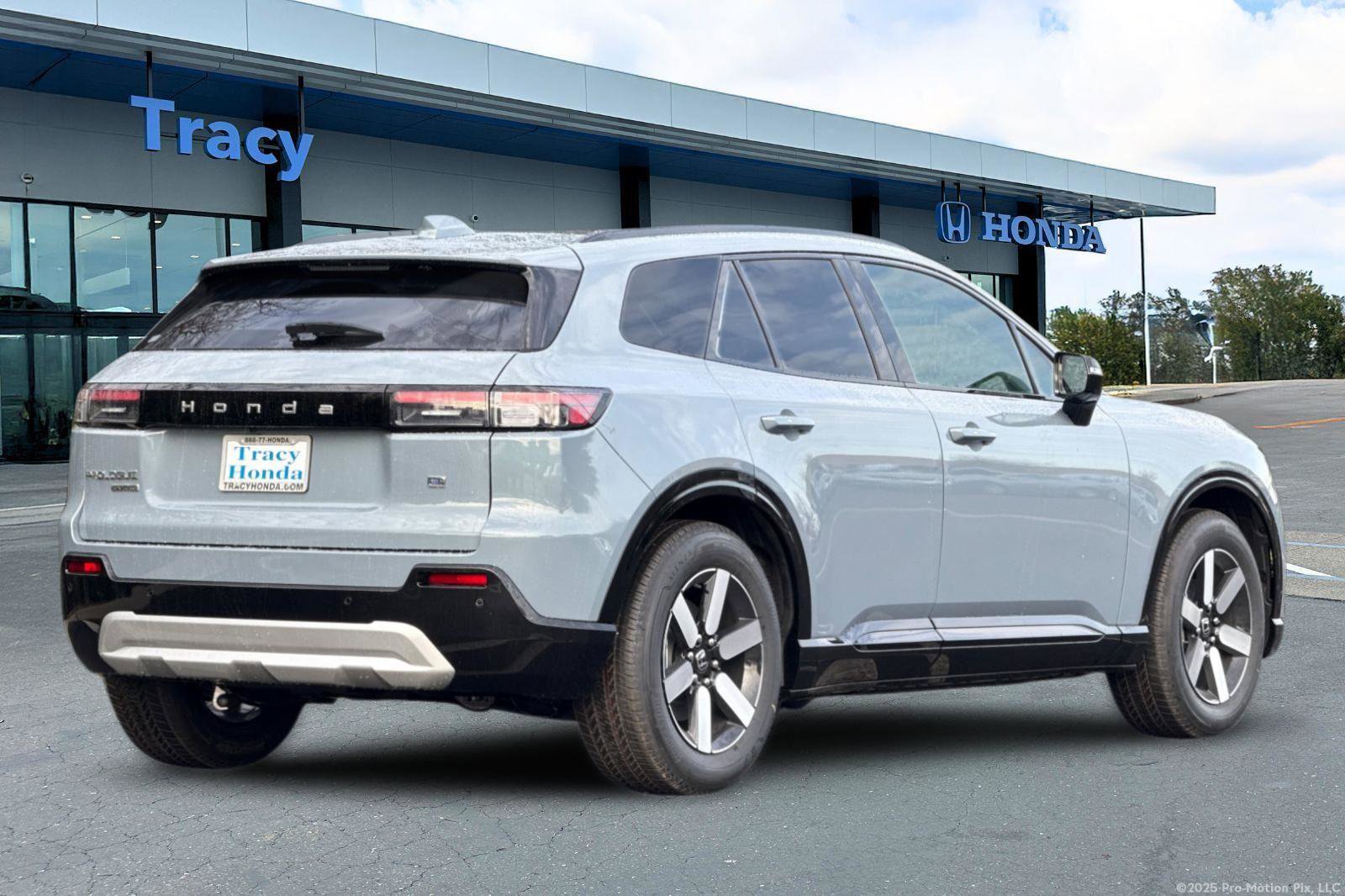 New 2026 Honda Prologue Touring image 4