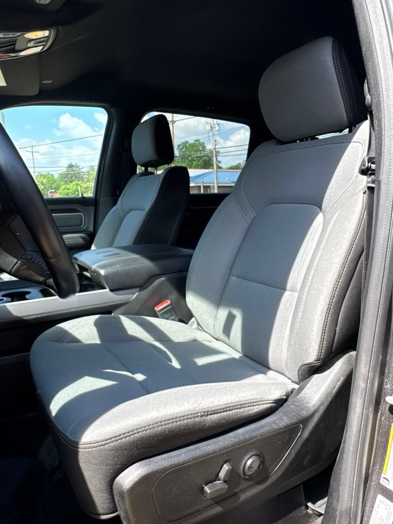 Used 2022 RAM 1500 Big Horn AWD/4WD image 24