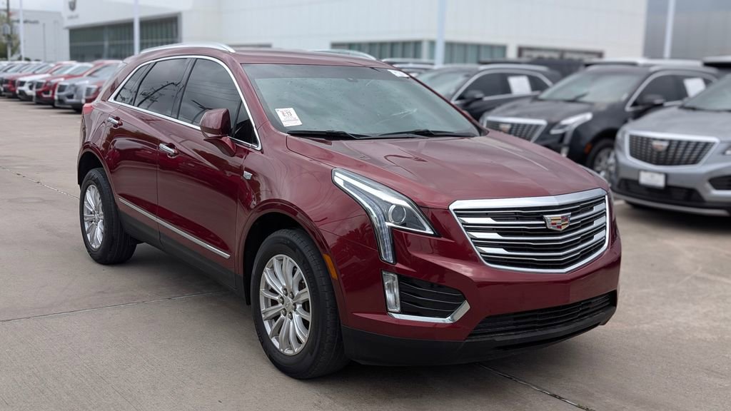 Used 2018 Cadillac XT5 FWD image 1