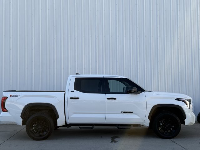 Used 2023 Toyota Tundra SR5 AWD/4WD image 3