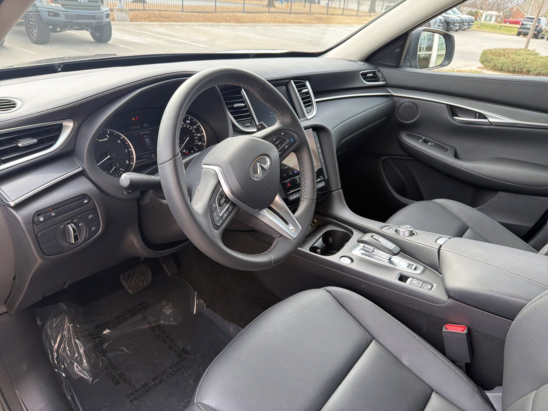 Certified 2025 INFINITI QX50 Pure image 9