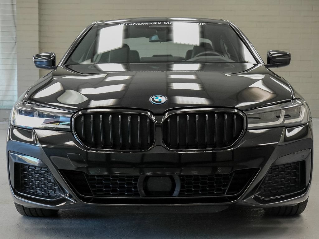 Used 2023 BMW 530e xDrive w/ Premium Package AWD/4WD image 5