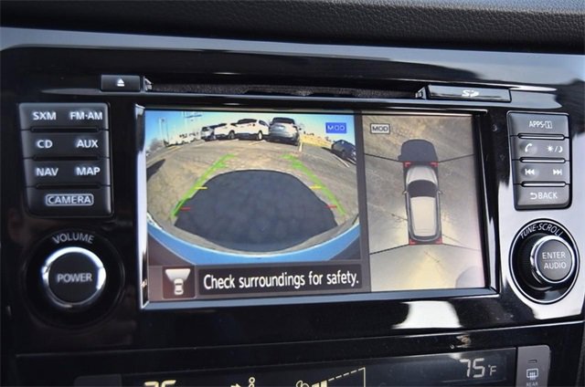 Used 2018 Nissan Rogue Sport SV w/ SV Technology Package image 16