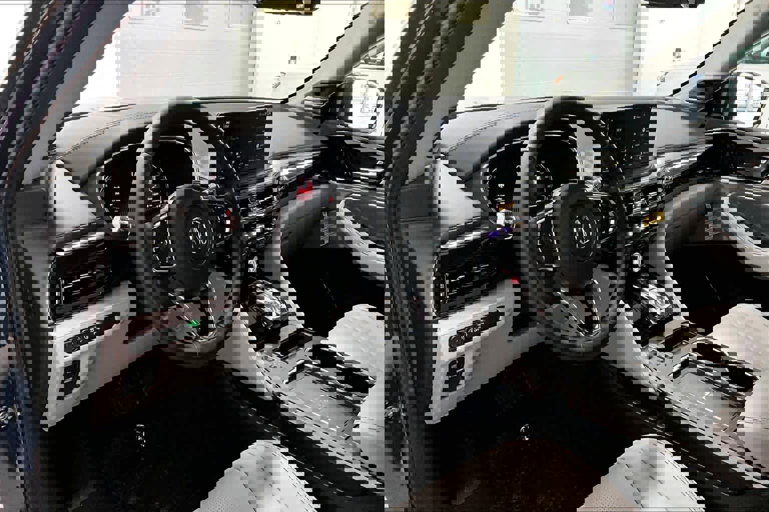 New 2026 Acura MDX SH-AWD w/ Technology Package image 2