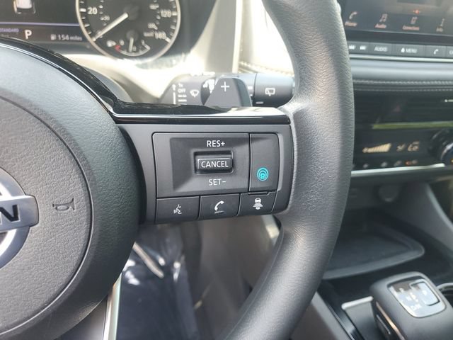 Used 2021 Nissan Rogue SV FWD image 17