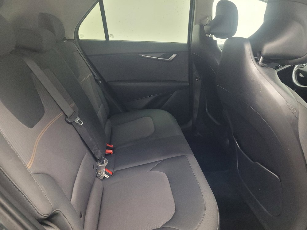 Used 2024 Kia Niro LX image 19