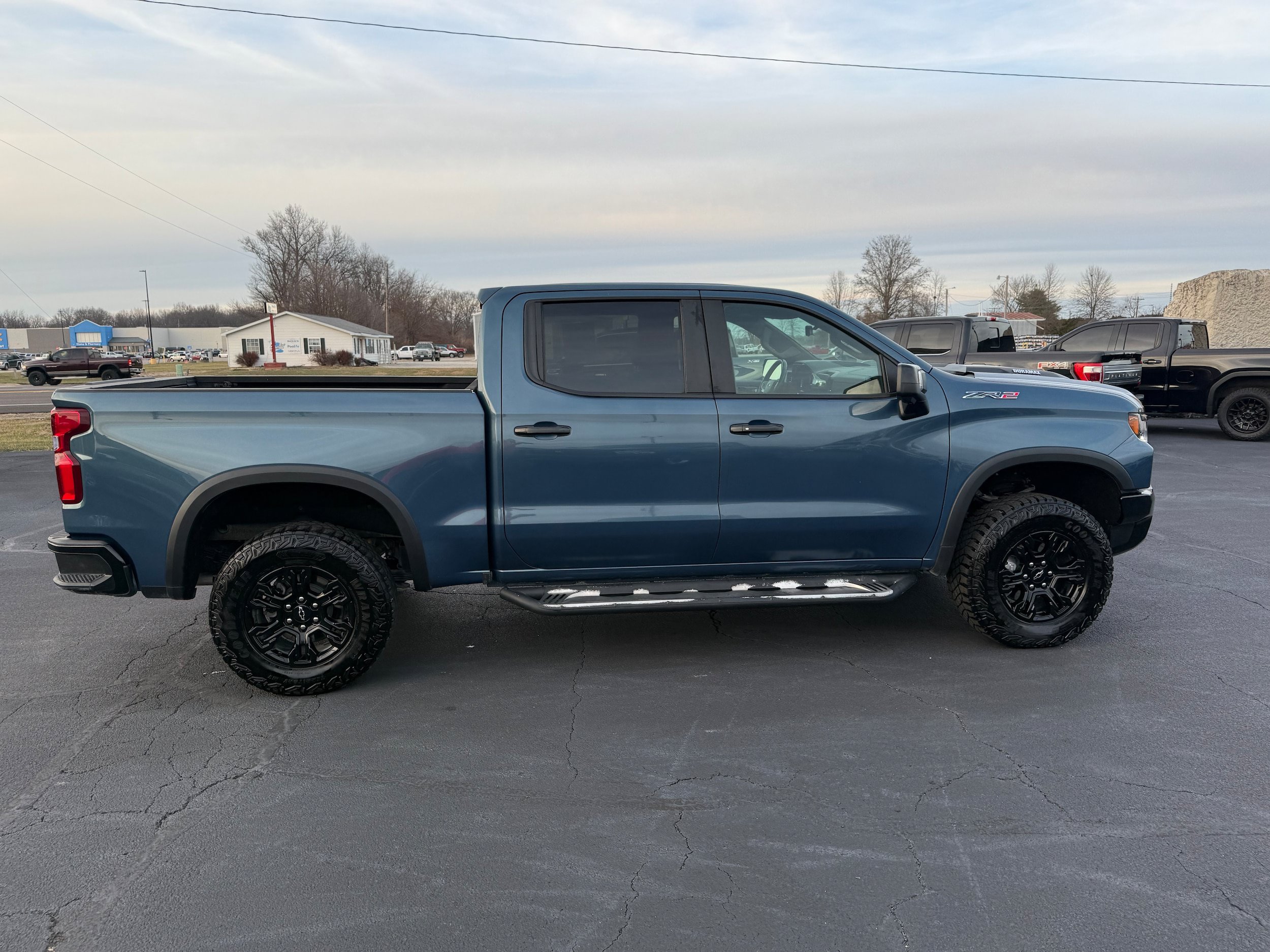 Used 2024 Chevrolet Silverado 1500 ZR2 w/ Technology Package AWD/4WD image 8