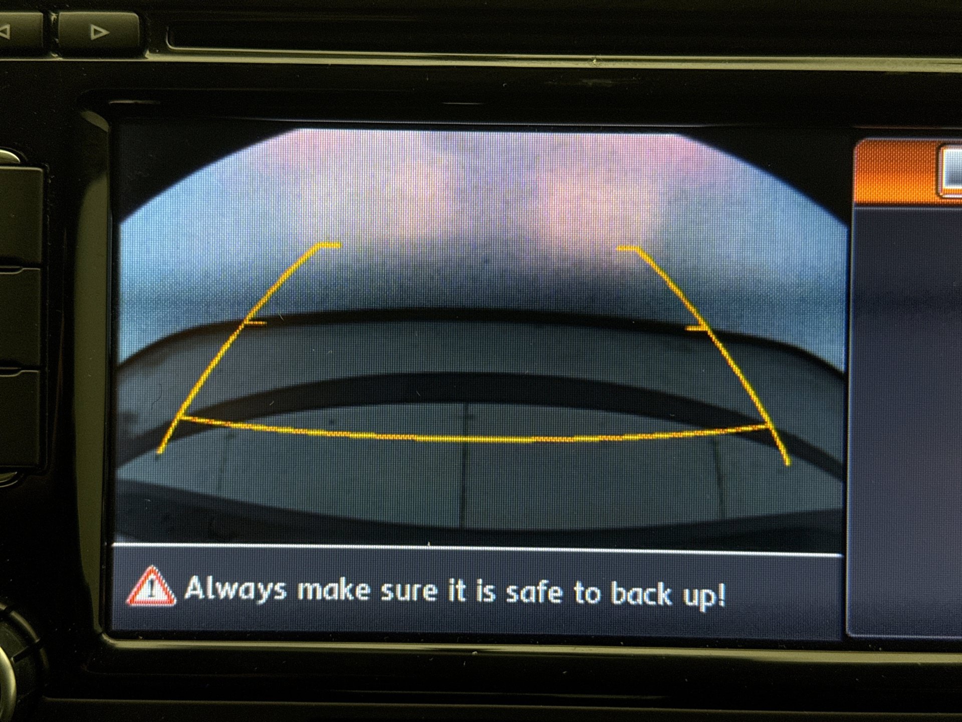 Used 2014 Volkswagen Tiguan S FWD image 15