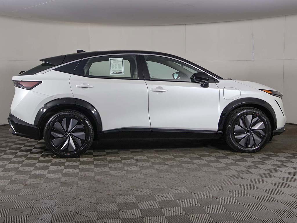 Used 2023 Nissan Ariya ENGAGE image 20