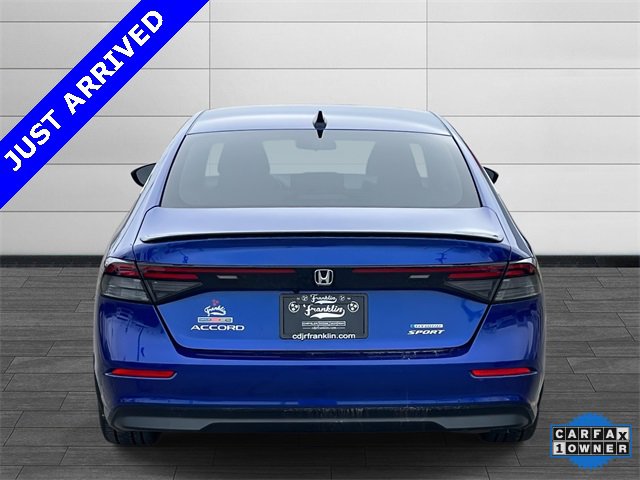 Used 2023 Honda Accord Sport image 4