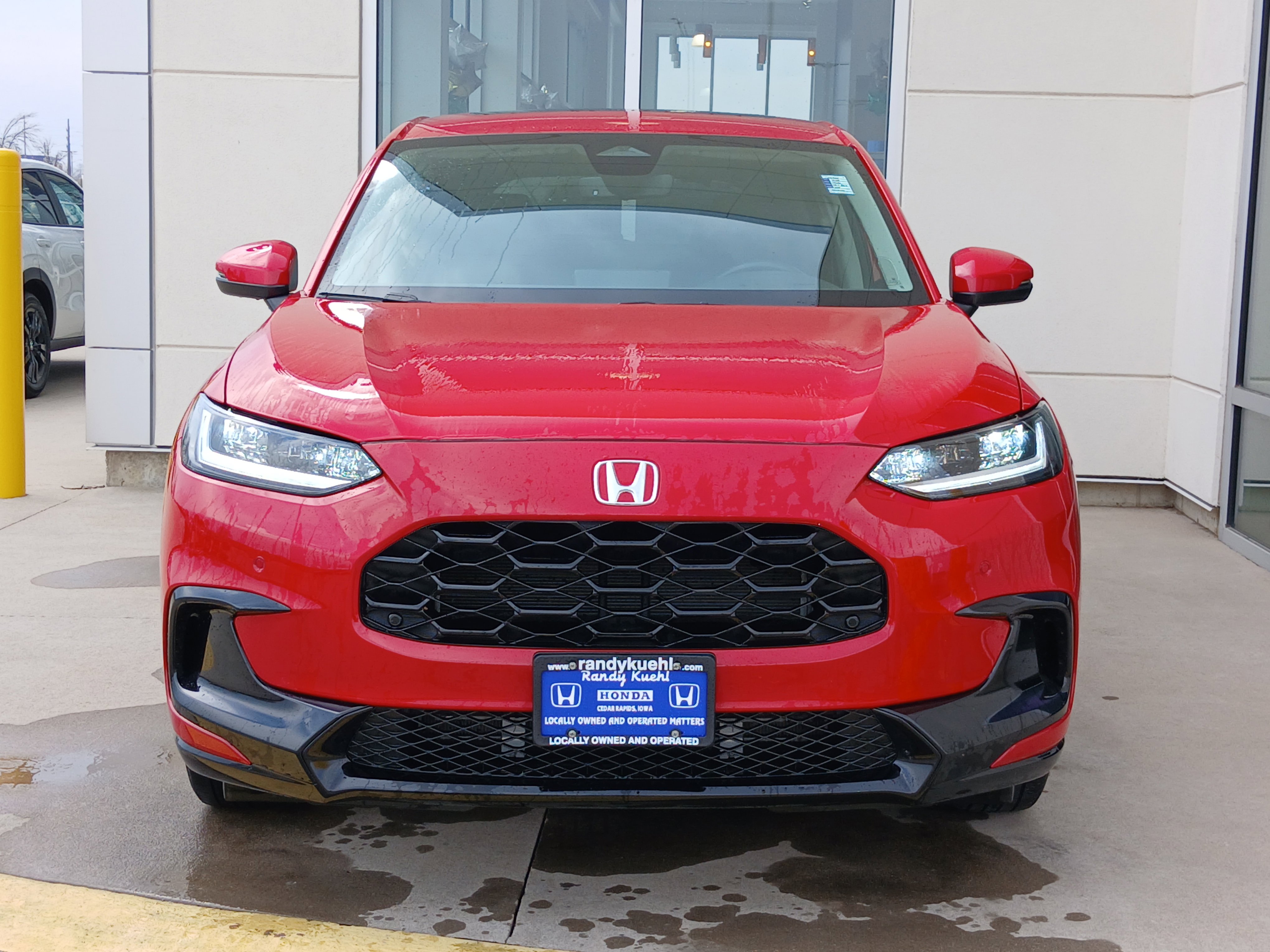 Used 2023 Honda HR-V EX-L image 4