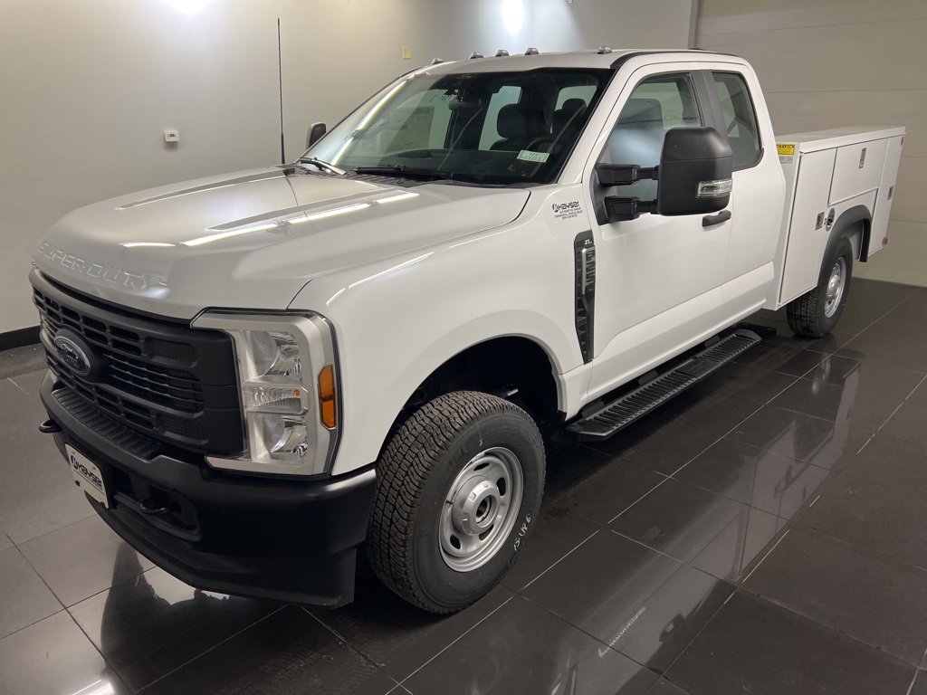New 2025 Ford F250 XLT w/ Snow Plow Prep Package image 3