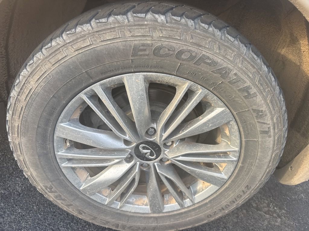 Used 2019 INFINITI QX80 Luxe AWD/4WD image 6