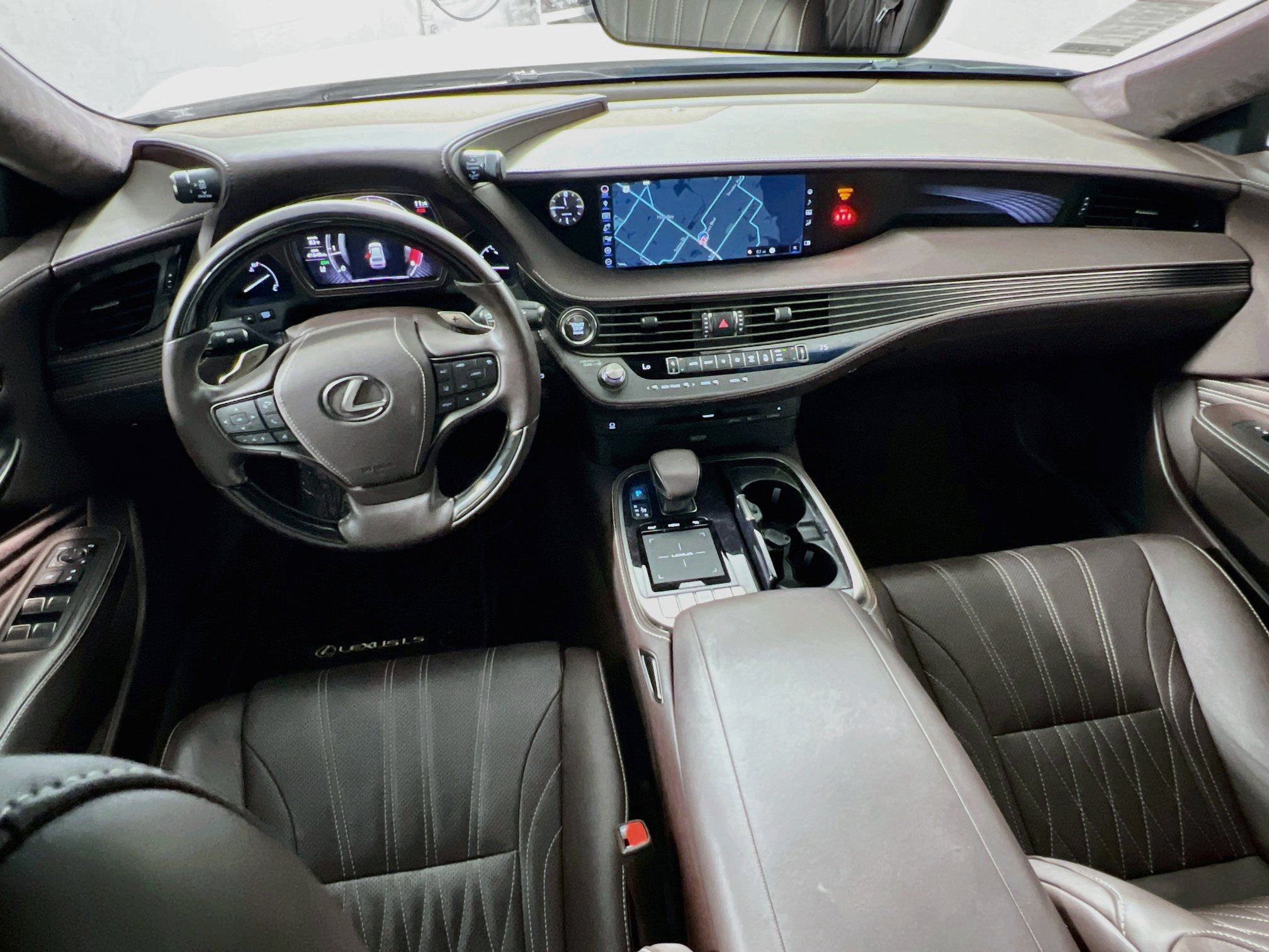 Used 2020 Lexus LS 500 AWD w/ Interior Upgrade Package image 30