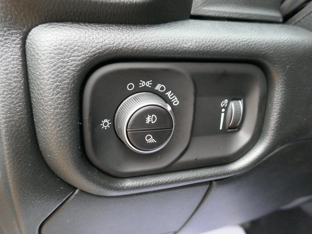 New 2026 RAM 2500 Tradesman image 16