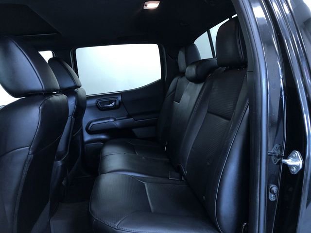 Certified 2022 Toyota Tacoma TRD Off-Road w/ TRD Premium Off Road Package AWD/4WD image 14