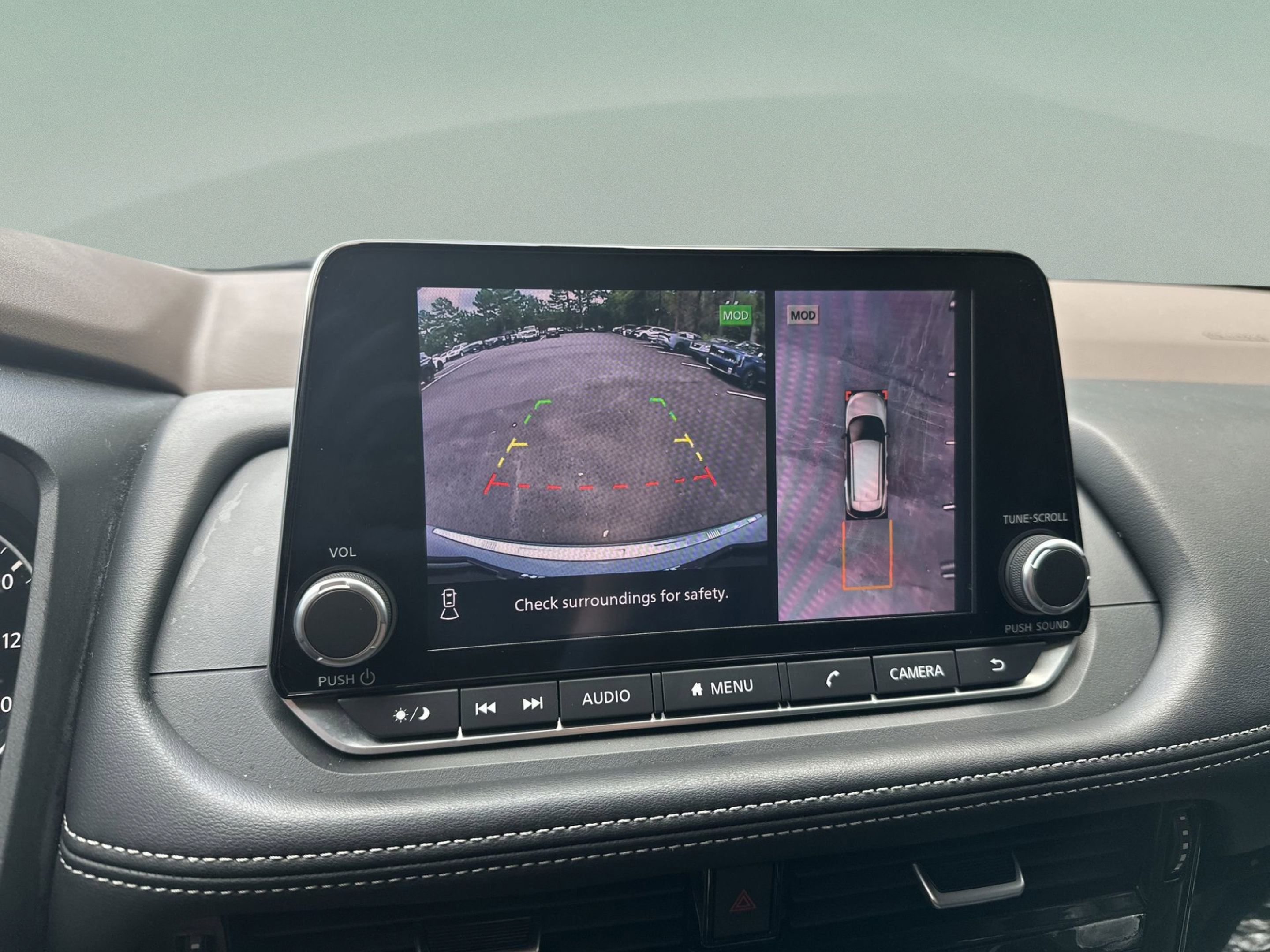 Used 2023 Nissan Rogue SL FWD image 23